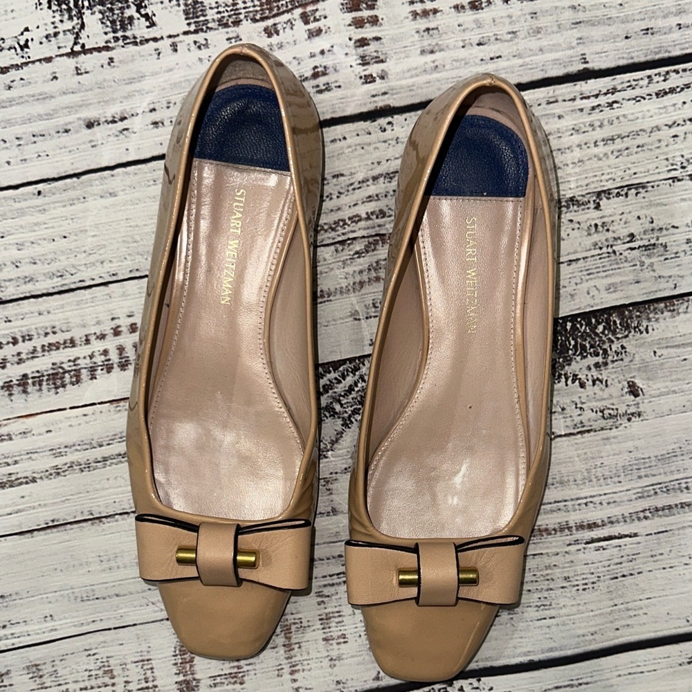 Stuart Weitzman The Belle Nude Patten Leather Bow Ballet Flats Sz. 7.5 - Picture 4 of 13